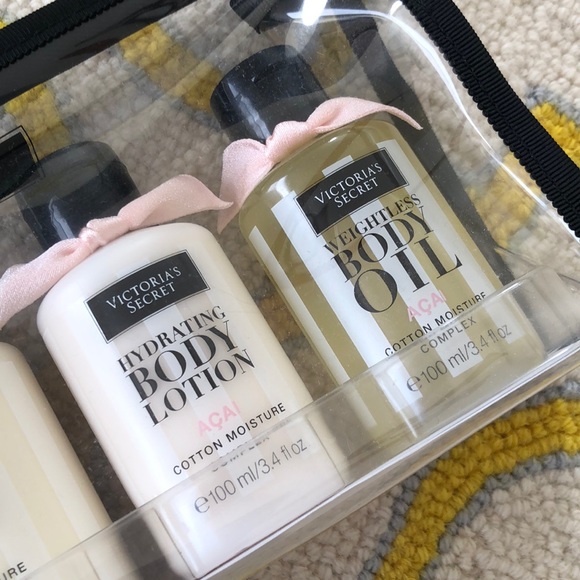 💓VS Ultimate Moisture To Go, 4 Pack💓 Açaí Scent - Picture 6 of 7